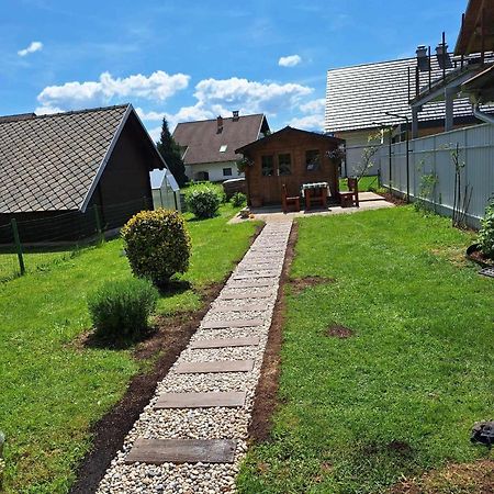Apartma Juli Жировниця Екстер'єр фото