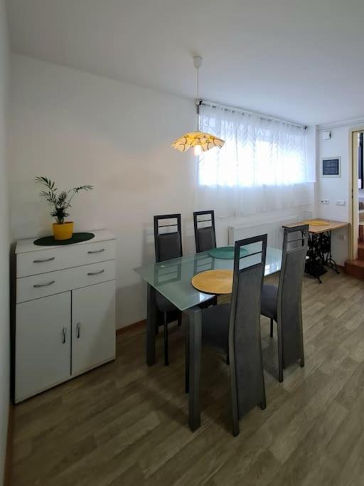 Apartma Juli Жировниця Екстер'єр фото